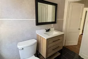 3425 Harris Dr, Atlanta, GA 30337 - Photo 2