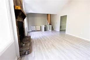 123 Williamsburg Ln, Woodstock, GA 30189 - Photo 8