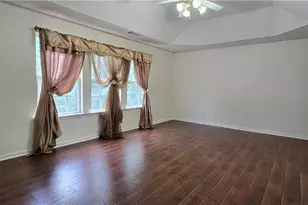 3811 Roxfield Dr, Buford, GA 30518 - Photo 14