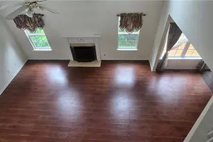 3811 Roxfield Dr, Buford, GA 30518 - Photo 4