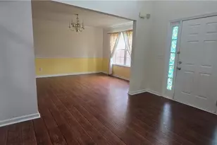 3811 Roxfield Dr, Buford, GA 30518 - Photo 2