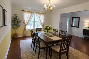 3811 Roxfield Dr, Buford, GA 30518 - Photo 6