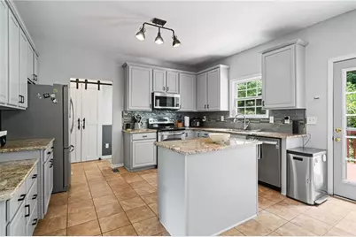 3725 Roxwood Park Drive, Buford, GA 30518 - Photo 2