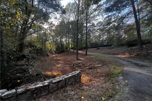 1340 W Garmon Rd, Sandy Springs, GA 30327 - Photo 4