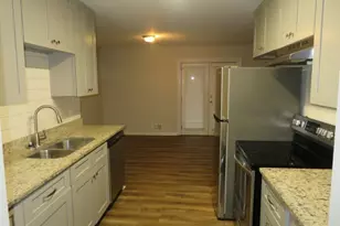 296 Bromack Dr SE, Atlanta, GA 30315 - Photo 4