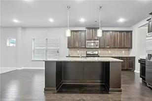 7610 Crawford Ct, Fairburn, GA 30213 - Photo 10