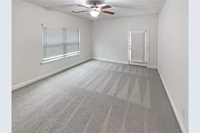 6271 Hickory Lane Circle, Union City, GA 30291 - Photo 10