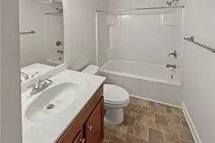 6271 Hickory Ln Cir, Union City, GA 30291 - Photo 18