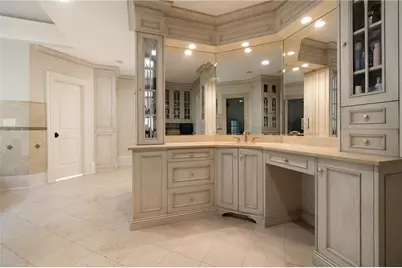 4136 N Stratford Road NE, Atlanta, GA 30342 - Photo 38