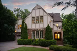 4136 N Stratford Rd NE, Atlanta, GA 30342 - Photo 4