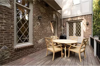 4136 N Stratford Road NE, Atlanta, GA 30342 - Photo 26