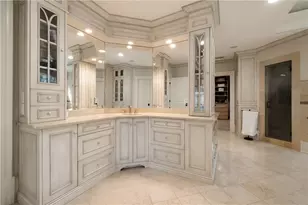 4136 N Stratford Rd NE, Atlanta, GA 30342 - Photo 36