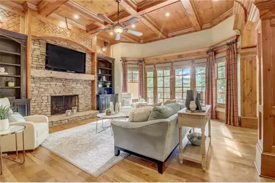 6219 Woodlake Drive, Buford, GA 30518 - Photo 8