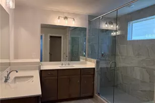 939 Crestmanor Dr, Marietta, GA 30008 - Photo 2