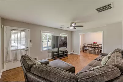 7242 Westwood Lane, Douglasville, GA 30134 - Photo 8