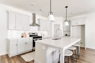 3846 Cottage Cir, Clarkston, GA 30021 - Photo 10