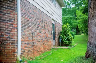 5856 Oakleaf Dr, Stone Mountain, GA 30087 - Photo 54