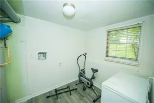 5856 Oakleaf Dr, Stone Mountain, GA 30087 - Photo 78