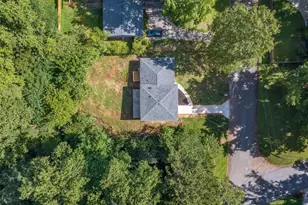 1893 Burning Tree Dr, Decatur, GA 30032 - Photo 32