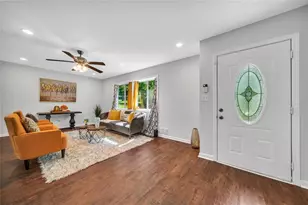 1893 Burning Tree Dr, Decatur, GA 30032 - Photo 6