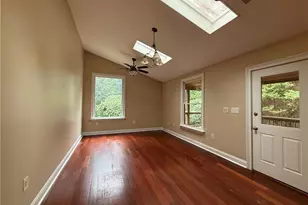 1505 Hillcrest Dr, Sugar Hill, GA 30518 - Photo 18