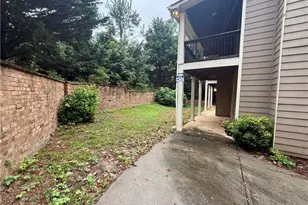 1505 Hillcrest Dr, Sugar Hill, GA 30518 - Photo 32