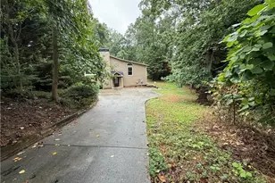 1505 Hillcrest Dr, Sugar Hill, GA 30518 - Photo 38