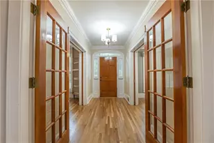 327 W Parkwood Rd, Decatur, GA 30030 - Photo 4