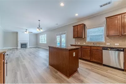 1220 Edgebrook Lane, Snellville, GA 30078 - Photo 12