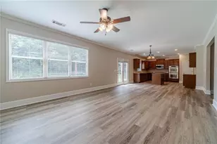 1220 Edgebrook Ln, Snellville, GA 30078 - Photo 18
