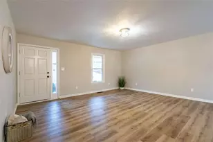 9 Woodberry Dr, Silver Creek, GA 30173 - Photo 2