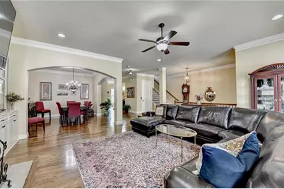 221 Trecastle Square, Canton, GA 30114 - Photo 8