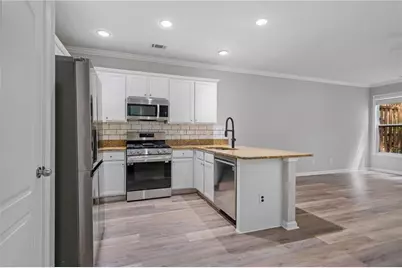 950 Firethorne Pass, Cumming, GA 30040 - Photo 6