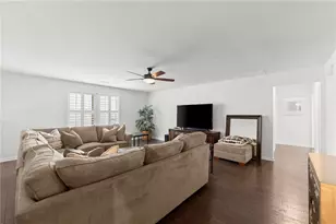 161 Stoney Creek Pkwy, Woodstock, GA 30188 - Photo 24