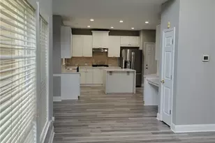 4045 Hillcrest View Ct, Suwanee, GA 30024 - Photo 14