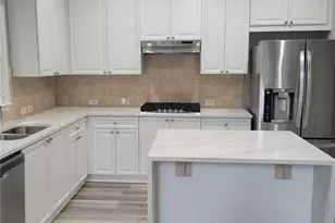 4045 Hillcrest View Ct, Suwanee, GA 30024 - Photo 10