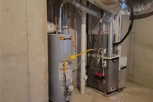 4045 Hillcrest View Ct, Suwanee, GA 30024 - Photo 44