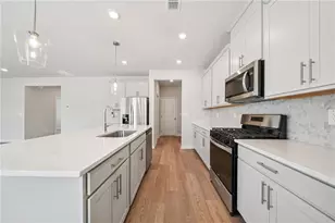 406 Tallulah Ln, Grayson, GA 30017 - Photo 12