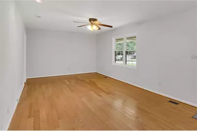 3505 Commanche Court SE, Smyrna, GA 30080 - Photo 14