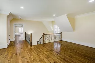 35 Mt Paran Rd NW, Sandy Springs, GA 30327 - Photo 36