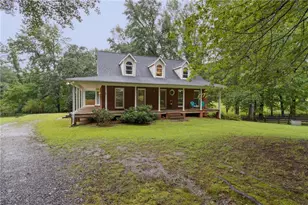 83 Russell Rd, Lawrenceville, GA 30043 - Photo 2