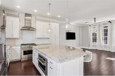 600 Broadview Terrace NE, Atlanta, GA 30324 - Photo 10