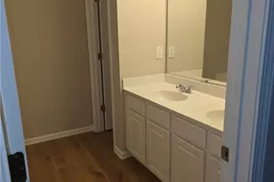 1353 Dukes Creek Dr NW, Kennesaw, GA 30152 - Photo 10