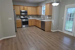 1353 Dukes Creek Dr NW, Kennesaw, GA 30152 - Photo 6