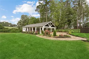 4603 Clarks Bridge Rd, Gainesville, GA 30506 - Photo 2