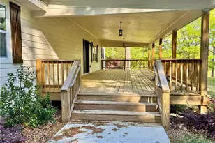 381 Brookwood Dr W, Dawsonville, GA 30534 - Photo 4