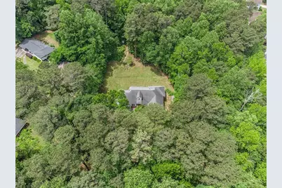 1600 Glenview Drive SW, Atlanta, GA 30331 - Photo 2