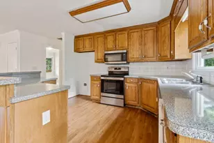 5557 Pinedale Cir, Sugar Hill, GA 30518 - Photo 16