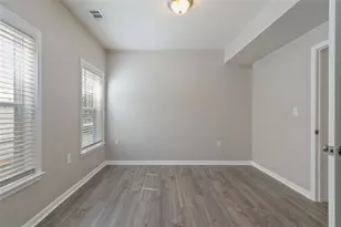 829 Castlebottom Dr, Lawrenceville, GA 30045 - Photo 36