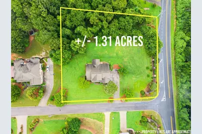 6006 Trojan Drive, Gainesville, GA 30506 - Photo 2